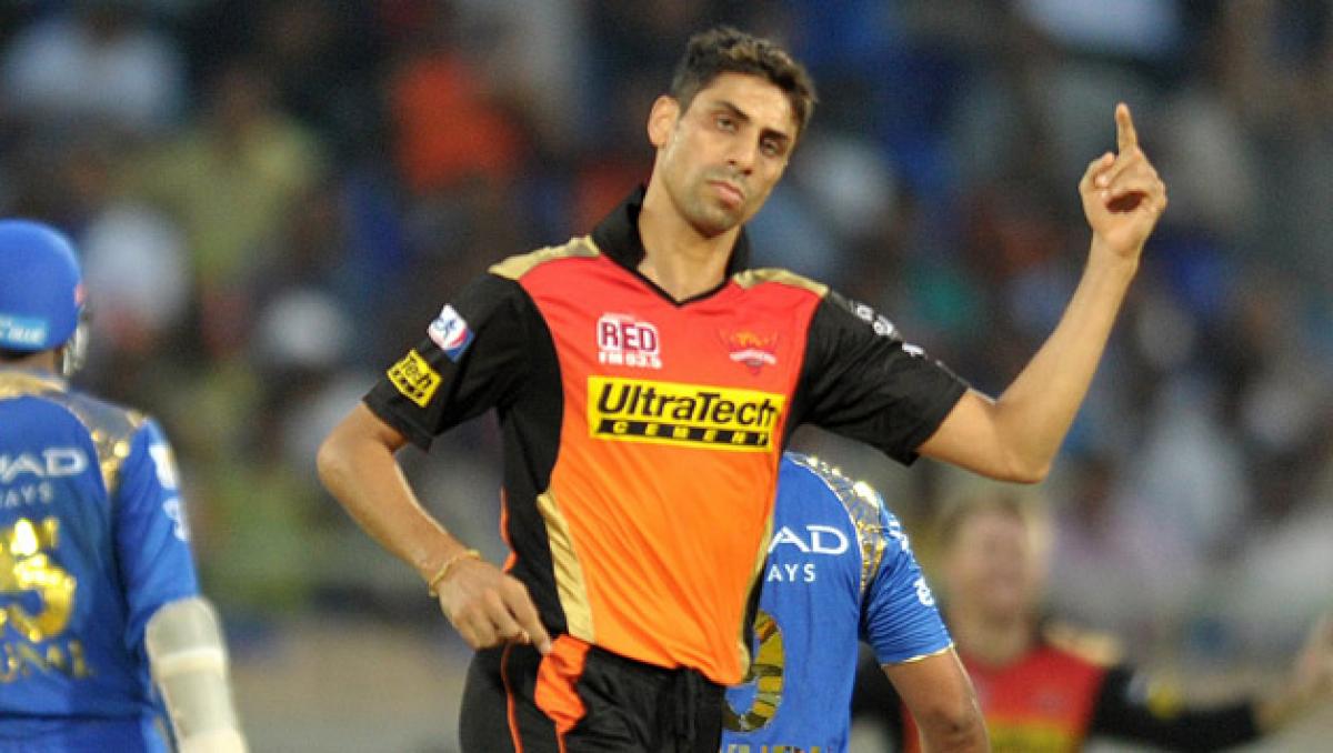 IPL 2017: Sunrisers Hyderabad suffer huge blow as Ashish Nehra ruled out of tournament